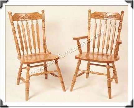 Amish Acorn Chair